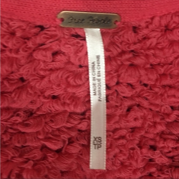 NWOT FREE PEOPLE SWEATER - Picture 6 of 8